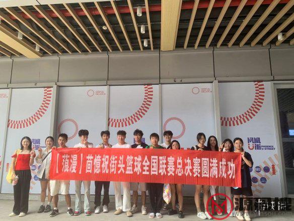游侠网15
