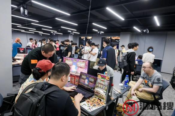 游侠网13